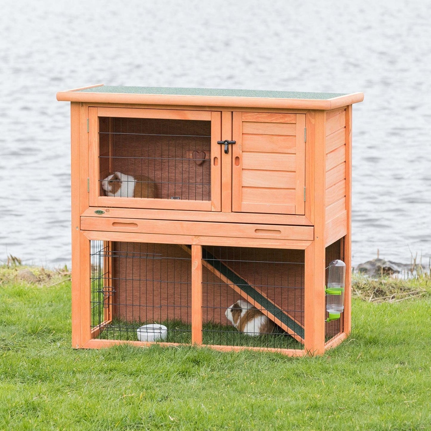 Trixie natura small animal hutch with outdoor run, 104 x 97 x 52 cm, brown.