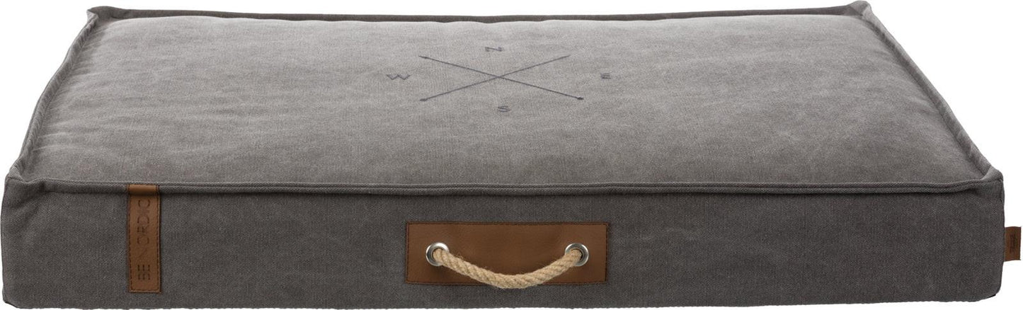 Trixie BE NORDIC cushion F‹¨«hr, 100 x 70 cm, dark grey.
