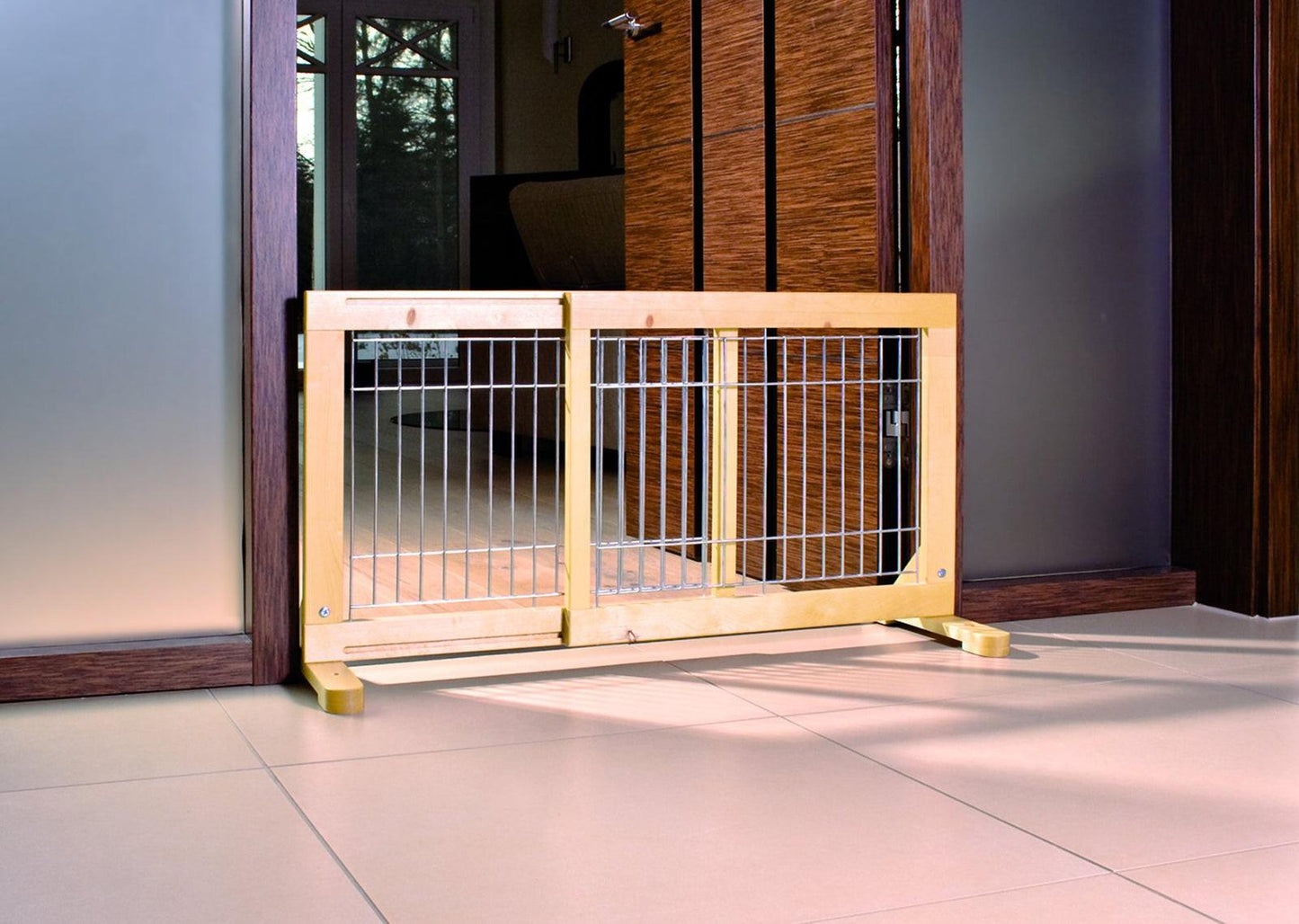 Trixie Barrier for dogs, 65-108 x 50 cm.