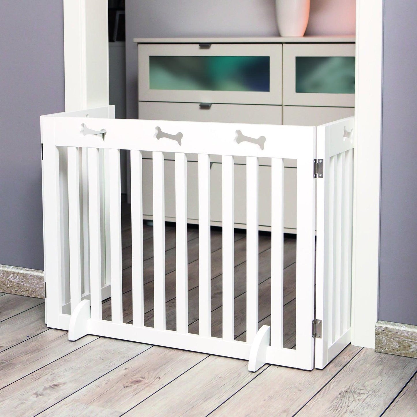 Trixie Dog gate, 3-parts, 82-124 x 61 cm, white.