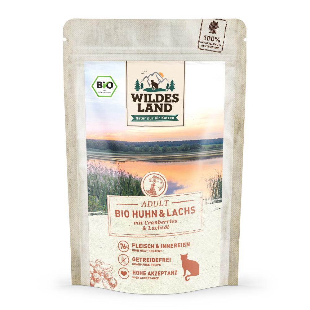 Wildes Land Bio Chicken and Salmon with cranberries Pouches.