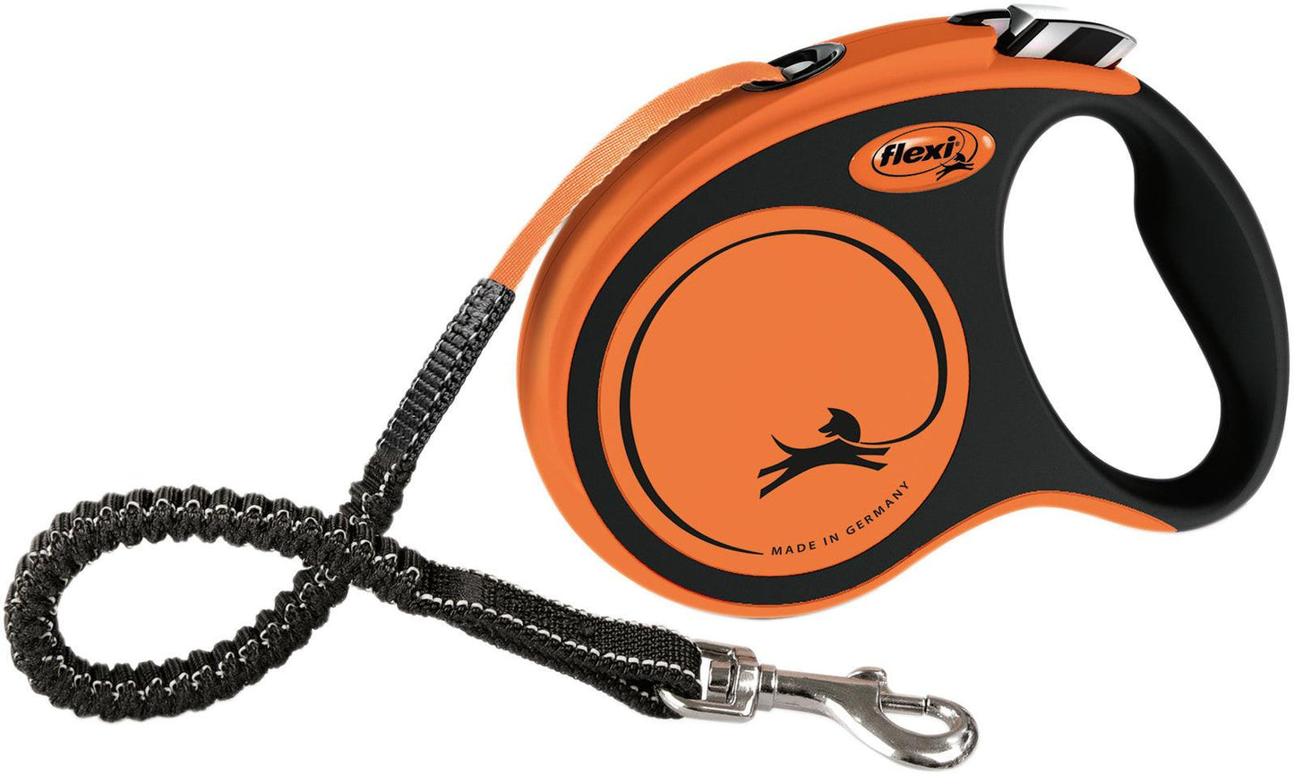 Trixie flexi XTREME, tape leash, S: 5 m, black/orange.