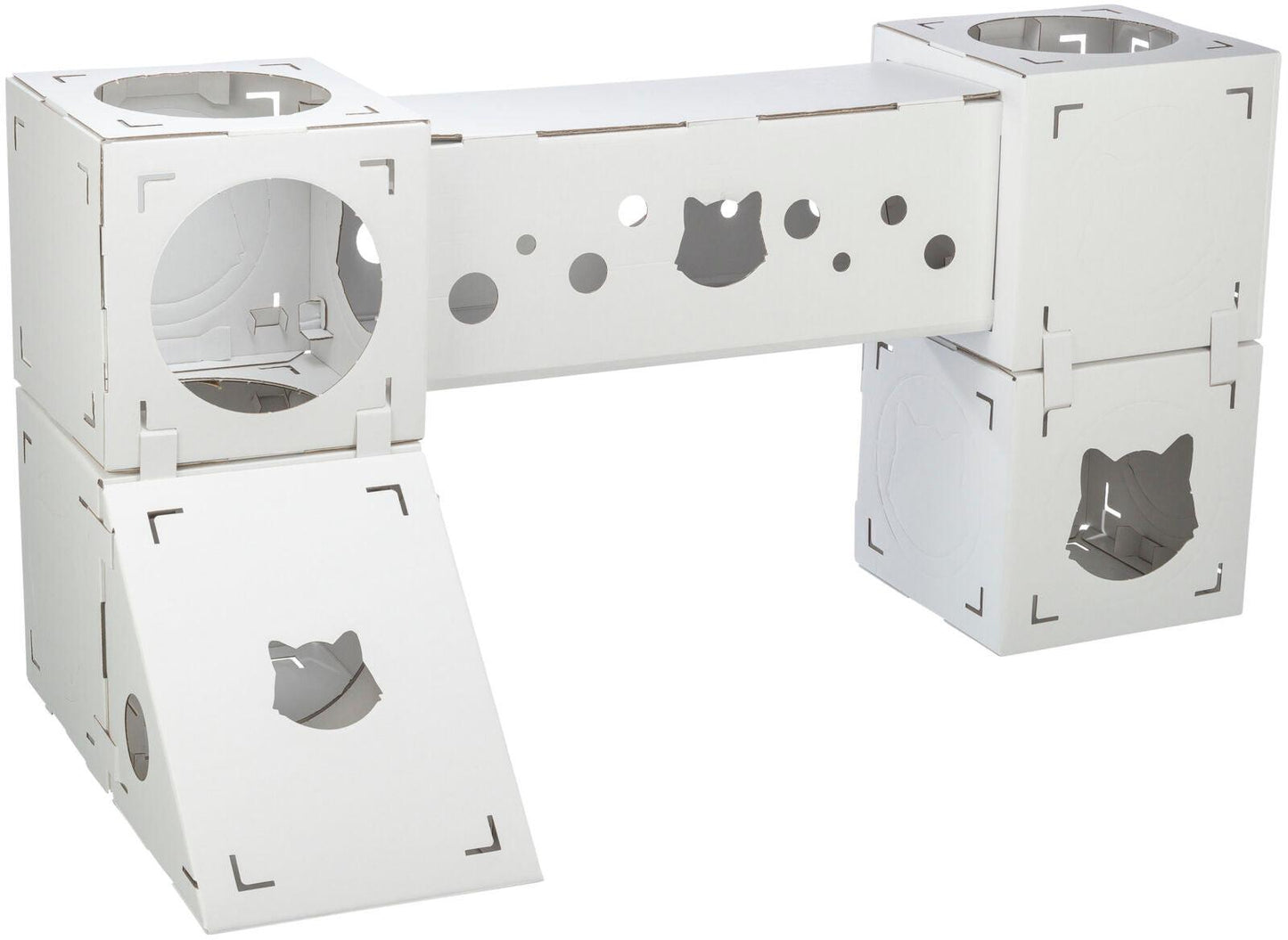 Trixie Finca Felice cat furniture, cardboard, 125 x 62 x 62 cm, white.