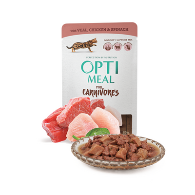 OPTIMEAL Carnivores Pouches with Veal, Chicken Fillet and Spinach in Sauce – 12 g