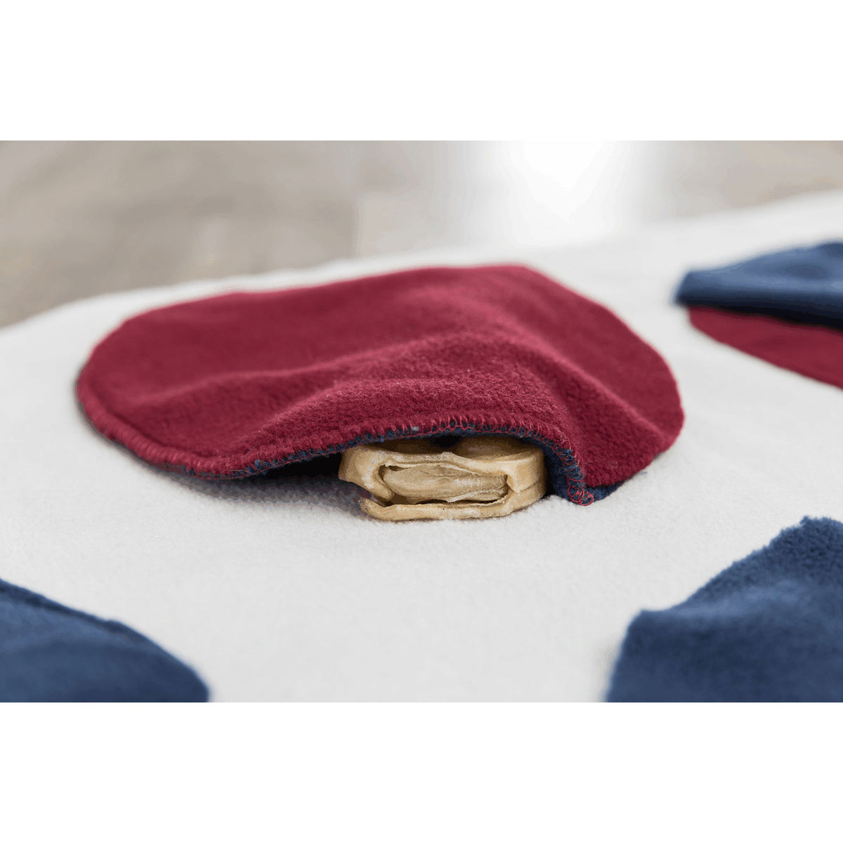 Trixie Dog Activity Sniffing Blanket 70 x 70cm - image 7